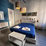La Terrazza Di Gadia Affittacamere 3*
